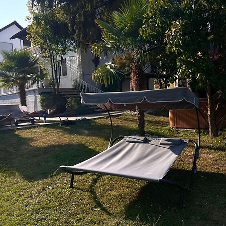 Privates Ferienhaus Mit Pool & Whirlpool Zentral In Bad Duerkheim Ngoại thất bức ảnh